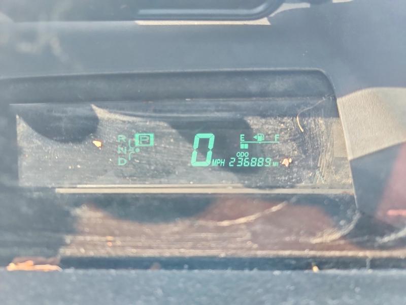 2008 Toyota Prius VIN JTDKB20U187745294 COPART salvage auction — FRONT END, CA - DIS/DLR/EXP ONLY CLEAN TITLE, sold $600 on 2026-07-31 (photo 9)