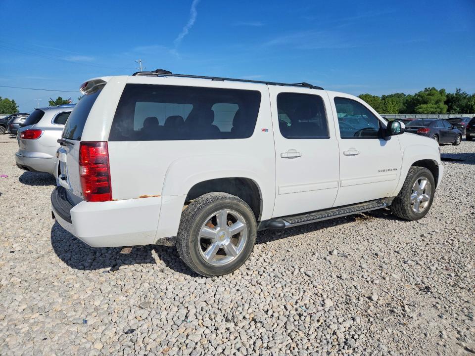 2011 Chevrolet Suburban VIN 1GNSKJE31BR323586 COPART salvage auction — FRONT END, MI - CERTIFICATE OF TITLE, sold $750 on 2026-07-09 (photo 3)