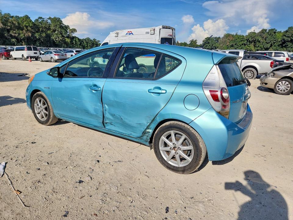2013 Toyota Prius VIN JTDKDTB3XD1039474 COPART salvage auction — SIDE, Fl - Cert Of Title Slvg Rebuildable, sold $425 on 2026-07-21 (photo 2)