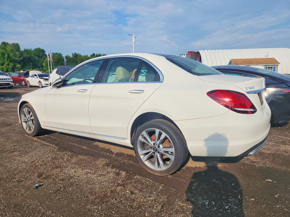2021 Mercedes-benz C class VIN W1KWF8EB0MR652660 COPART salvage auction — MINOR DENT/SCRATCHES, Ct - Certificate Of Title, sold $15,200 on 2026-07-30 (photo 2)
