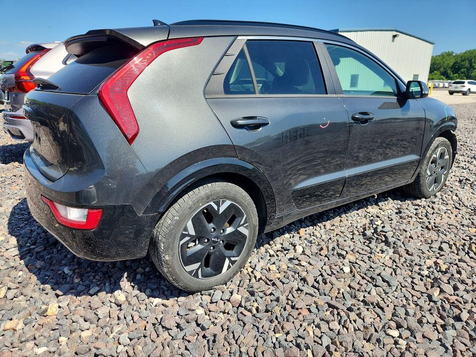 2023 Kia Niro VIN KNDCR3L14P5071501 COPART salvage auction — FRONT END, Fl - Certificate Of Title, sold $9,200 on 2026-07-22 (photo 3)
