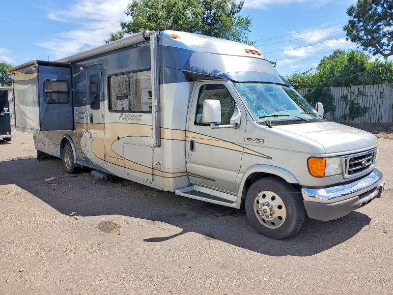 2007 Ford E-450 VIN 1FDXE45SX7DA55474 — COPART salvage auction photo
