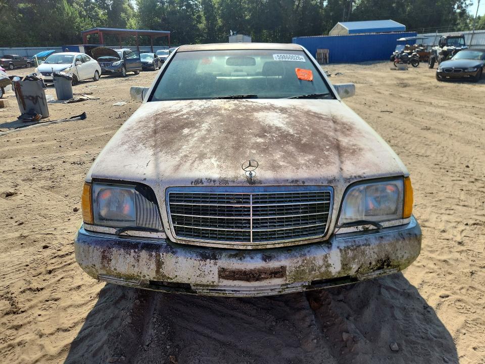 1992 Mercedes-benz 300 VIN WDBGA32E0NA020836 COPART salvage auction — MINOR DENT/SCRATCHES, Fl - Certificate Of Title, sold $425 on 2026-07-24 (photo 5)