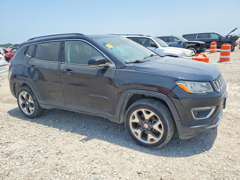 2019 Jeep Compass VIN 3C4NJDCB5KT596462 COPART salvage auction — MINOR DENT/SCRATCHES, Tx - Certificate Of Title, sold $2,950 on 2026-08-13 (photo 4)