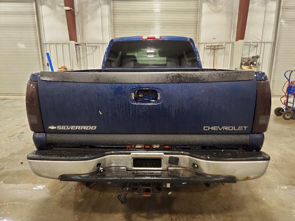 2002 Chevrolet Silverado 2500 VIN 1GCHK29U32E249798 COPART salvage auction — MECHANICAL, Nd - Certificate Of Title For A Veh, sold $80 on 2026-07-27 (photo 6)