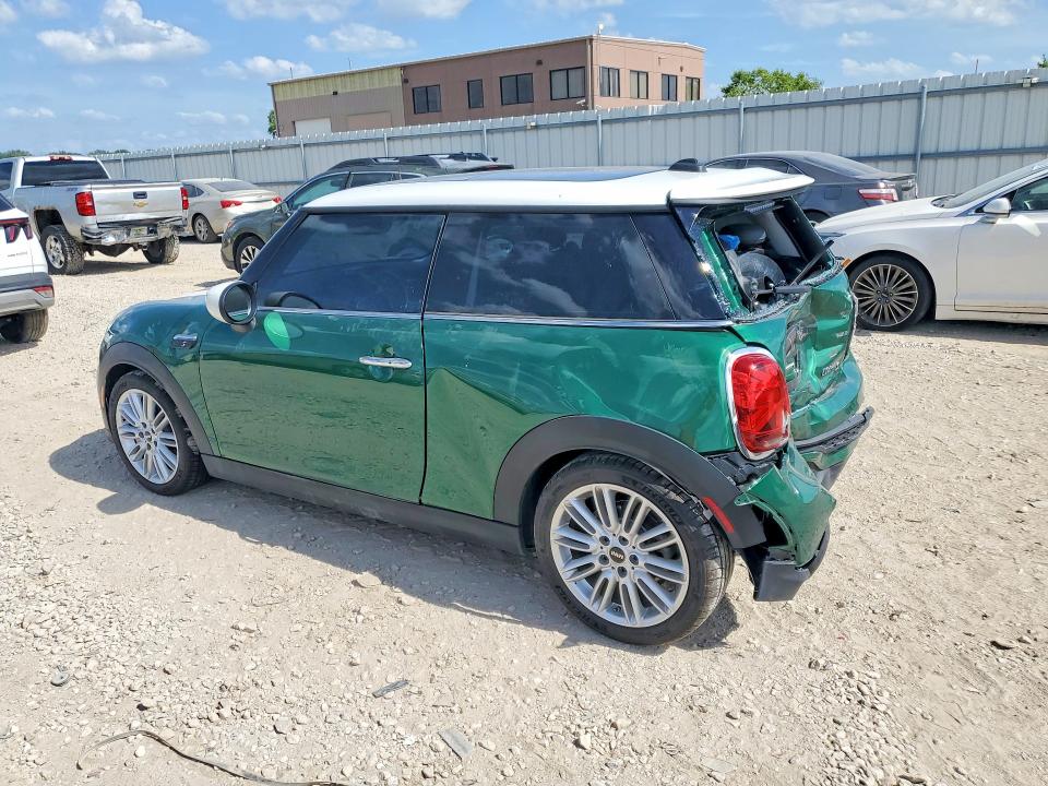 2024 Mini Cooper VIN WMW53DH01R2U75079 COPART salvage auction — REAR END, Ks - Cert Of Title-Salvage, sold $4,250 on 2026-08-04 (photo 2)