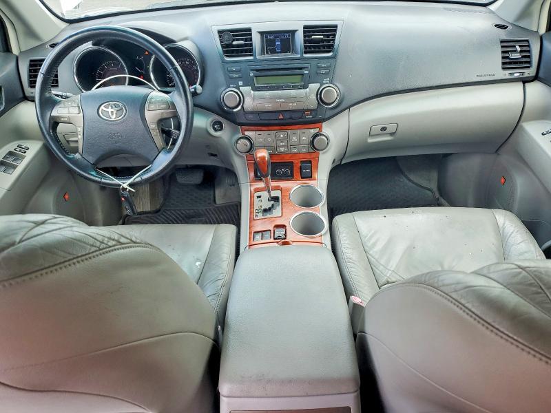 2009 Toyota Highlander VIN JTEES42A192144375 COPART salvage auction — MECHANICAL, Or - Certificate Of Title, sold $125 on 2026-07-29 (photo 8)