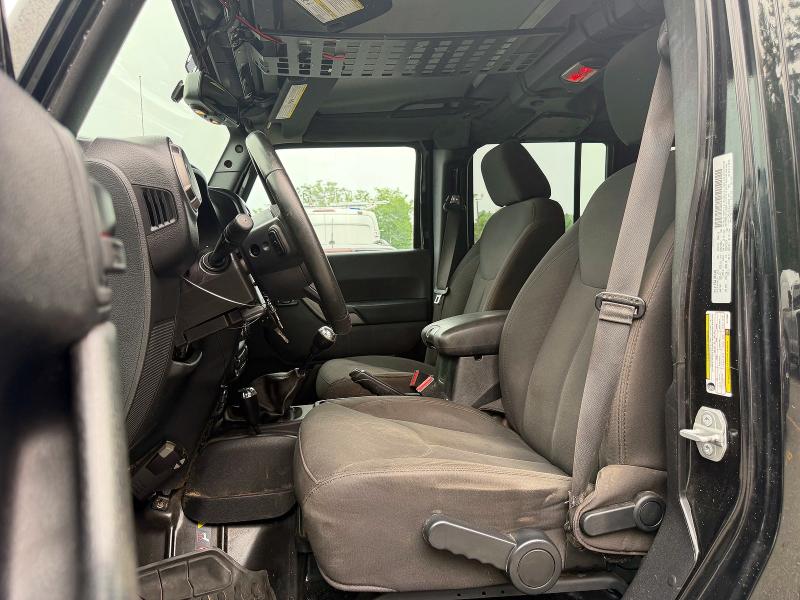 2016 Jeep Wrangler / VIN 1C4BJWDG9GL106844 COPART salvage auction — MINOR DENT/SCRATCHES, MA - CERTIFICATE OF TITLE (P), sold $7,700 on 2026-07-29 (photo 5)