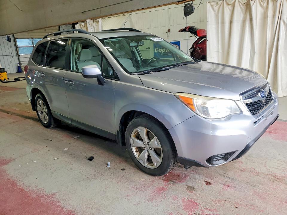 2014 Subaru Forester VIN JF2SJAEC4EH453255 COPART salvage auction — NORMAL WEAR, NY - CERTIFICATE OF TITLE, sold $125 on 2026-07-27 (photo 4)