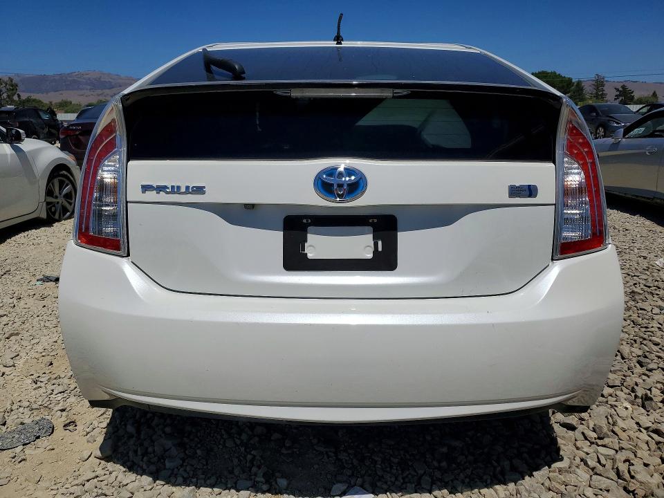 2015 Toyota Prius VIN JTDKN3DU0F0480946 COPART salvage auction — FRONT END, CA - SALVAGE CERTIFICATE, sold $3,200 on 2026-07-21 (photo 6)