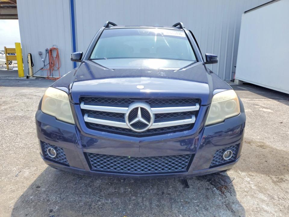 2010 Mercedes-benz Glk-klasse VIN WDCGG5GB9AF456375 COPART salvage auction — SIDE, Fl - Cert Of Title Slvg Rebuildable, sold $1,200 on 2026-08-14 (photo 5)