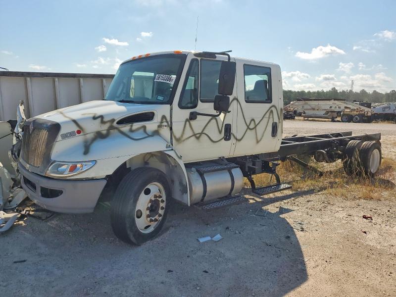 2013 International 4000 series VIN 3HAJTSKMXDL300964 COPART salvage auction — VANDALISM, TX - SALVAGE VEHICLE TITLE, sold $2,850 on 2026-07-10 (photo 2)