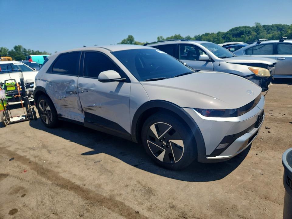 2026 Hyundai Ioniq 5 VIN 7YAKNDDC0TY063832 COPART salvage auction — SIDE, Ct - Cert Of Title-Salvage, sold $2,600 on 2026-07-31 (photo 4)