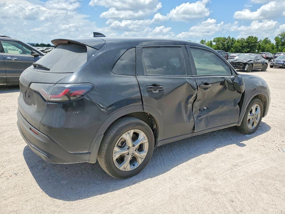 2024 Honda Hr-v VIN 3CZRZ1H34RM750040 COPART salvage auction — SIDE, Tx - Salvage Vehicle Title, sold $7,500 on 2026-08-25 (photo 3)
