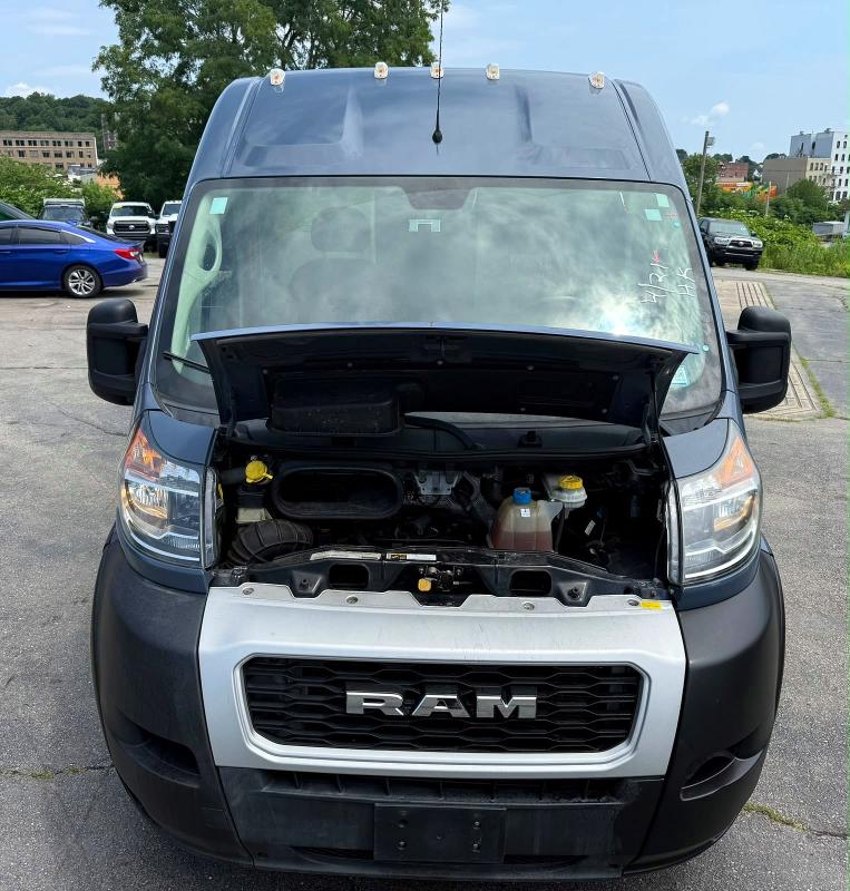 2020 Ram Promaster city VIN 3C6URVJG5LE132187 COPART salvage auction — MINOR DENT/SCRATCHES, NY - CERTIFICATE OF TITLE (P), sold $11,300 on 2026-07-29 (photo 8)