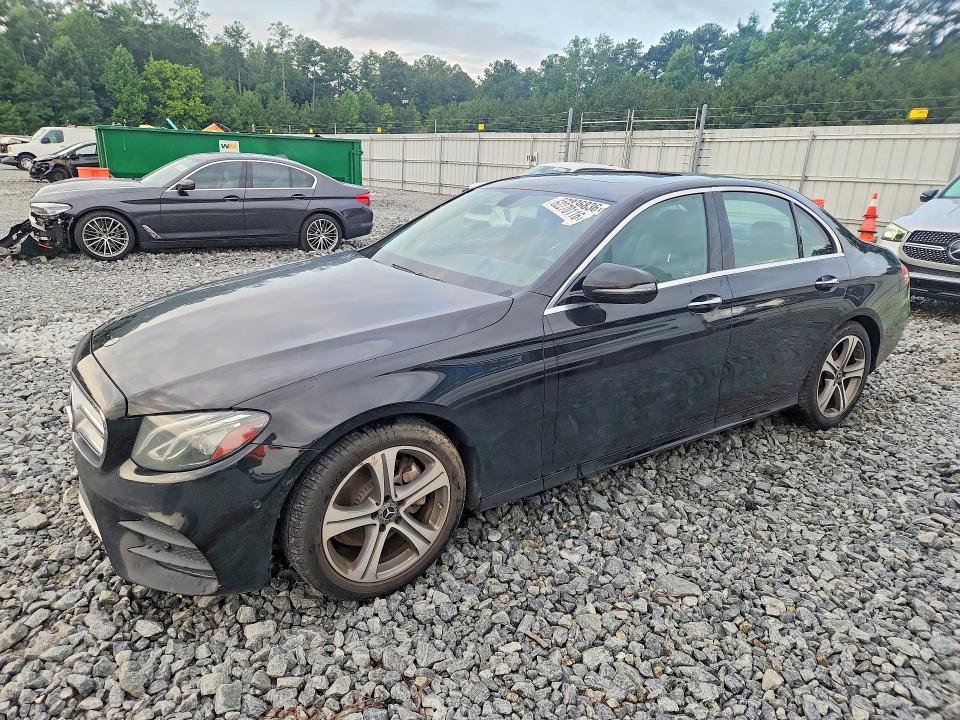 2018 Mercedes-benz E-klasse VIN WDDZF4JB2JA375967 COPART salvage auction — MINOR DENT/SCRATCHES, Ga - Certificate Of Title (P), sold $7,500 on 2026-08-04 (photo 1)
