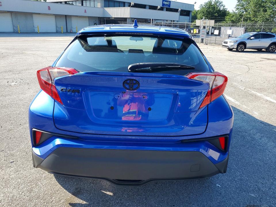 2021 Toyota C-hr VIN NMTKHMBX7MR126585 COPART salvage auction — NORMAL WEAR, IN - CERTIFICATE OF TITLE, sold $7,800 on 2026-07-27 (photo 6)