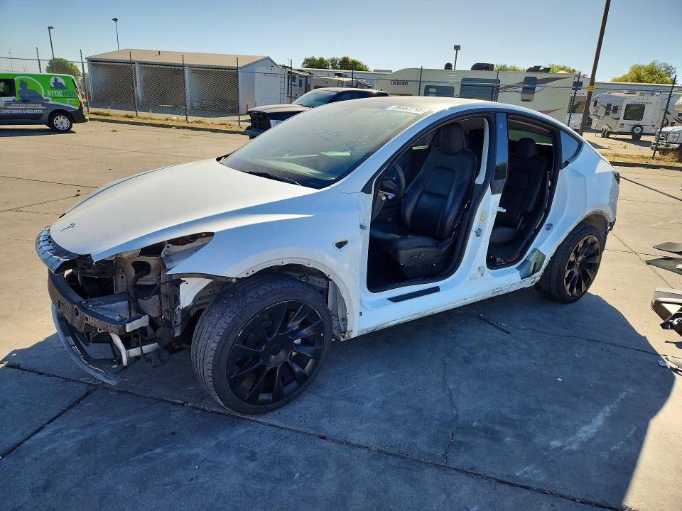 2021 Tesla Model y VIN 5YJYGDEE1MF244919 — COPART salvage auction photo