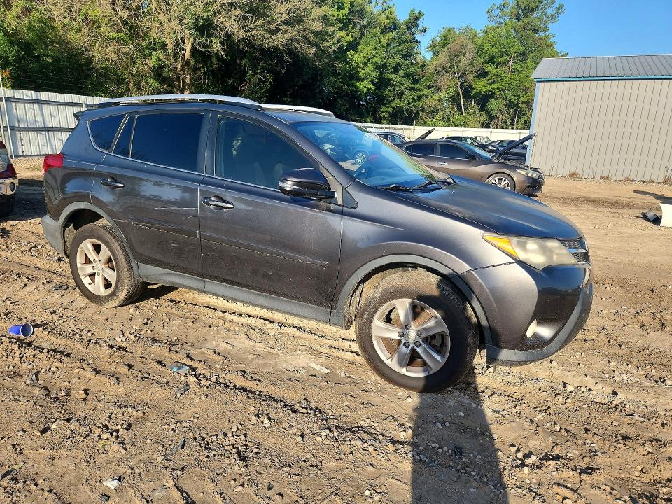 2013 Toyota Rav4 VIN JTMWFREV8DD002224 COPART salvage auction — MINOR DENT/SCRATCHES, FL - CERTIFICATE OF TITLE, sold $7,086 on 2026-07-21 (photo 4)