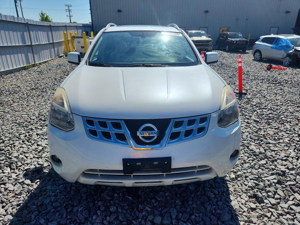 2011 Nissan Rogue sport VIN JN8AS5MV5BW271609 COPART salvage auction — SIDE, Wi - Junked Vehicle Bill Of Sale, sold $1,000 on 2026-07-27 (photo 5)