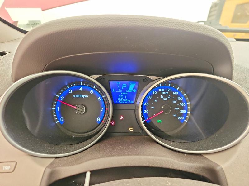 2013 Hyundai Tucson VIN KM8JTCAC7DU646152 COPART salvage auction — MECHANICAL, On - Permit No Brand - Unfit, sold $575 on 2026-07-28 (photo 9)