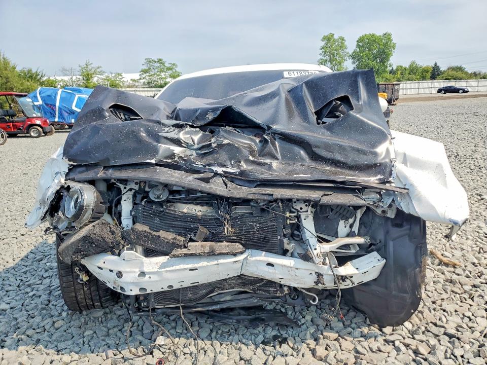 2022 Dodge Challenger VIN 2C3CDZFJ6NH247438 COPART salvage auction — FRONT END, Salvage Title, sold $9,000 on 2026-08-20 (photo 5)