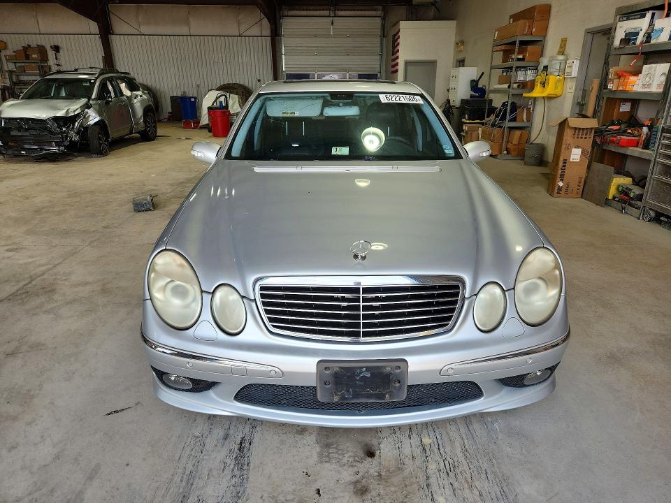 2006 Mercedes-benz E-class VIN WDBUF76J26A953769 COPART salvage auction — MINOR DENT/SCRATCHES, MD - CERTIFICATE OF TITLE, sold $3,100 on 2026-08-14 (photo 5)