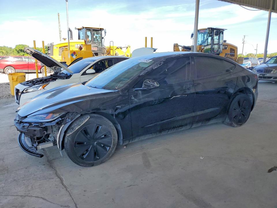 2024 Tesla Model 3 VIN 5YJ3E1EA5RF856138 — COPART salvage auction photo