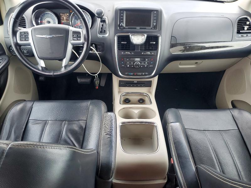 2013 Chrysler Voyager VIN 2C4RC1CG7DR660108 COPART salvage auction — MECHANICAL, Fl - Certificate Of Title, sold $475 on 2026-07-31 (photo 8)