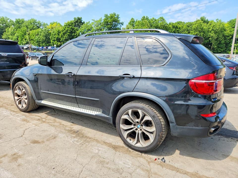 2013 BMW X5 VIN 5UXZV8C55D0C15993 COPART salvage auction — MINOR DENT/SCRATCHES, NJ - CERTIFICATE OF TITLE (P), sold $925 on 2026-07-31 (photo 2)