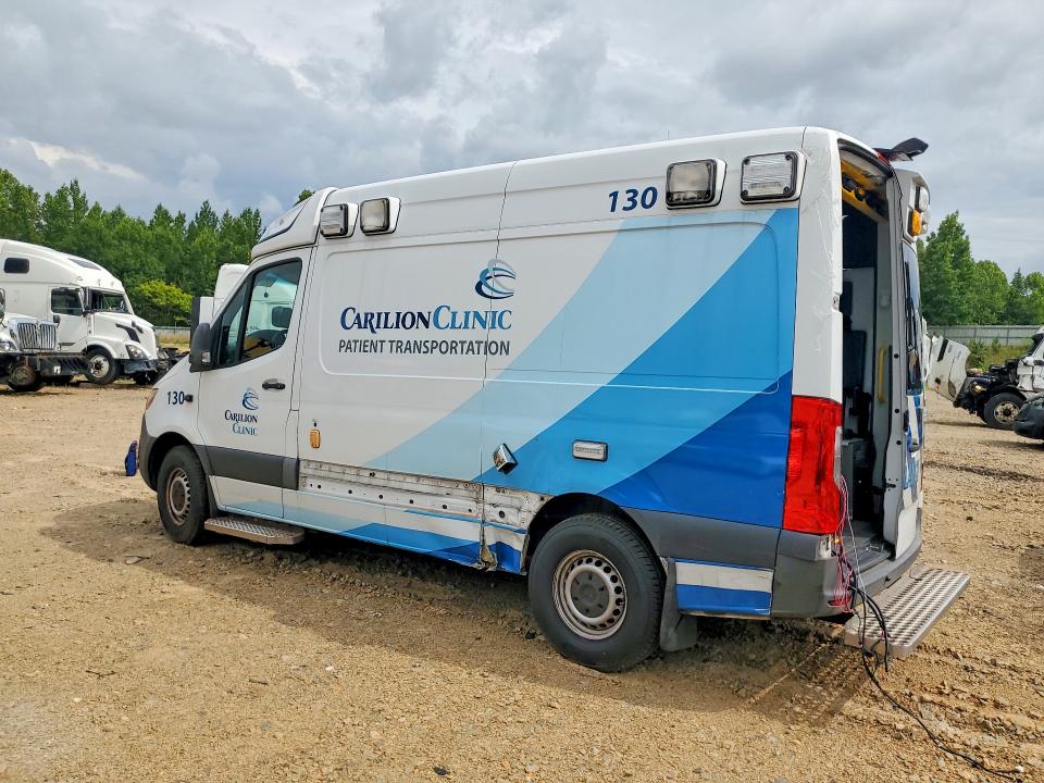 2019 Mercedes-benz Sprinter VIN WD4PF0CD7KP039020 COPART salvage auction — REAR END, Va - Cert Of Title - Salvage, sold $2,900 on 2026-07-29 (photo 2)