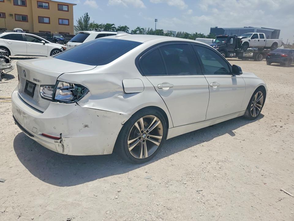 2015 BMW 3er VIN WBA3A5G5XFNS89633 COPART salvage auction — REAR END, Fl - Cert Of Title Slvg Rebuildable, sold $1,150 on 2026-08-11 (photo 3)