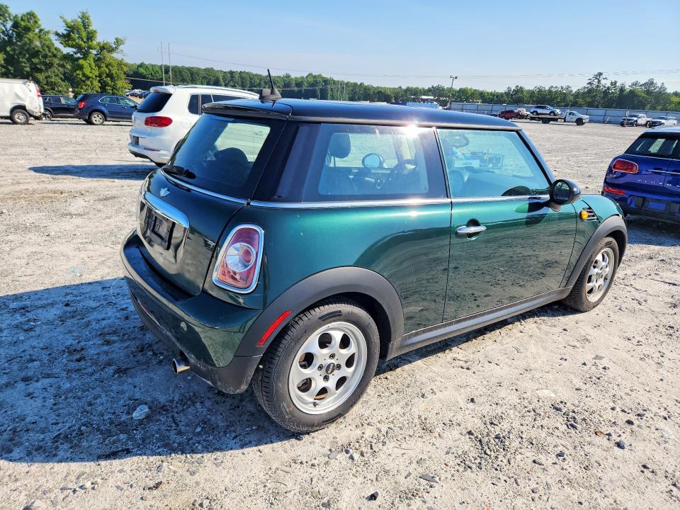 2012 Mini Cooper VIN WMWSU3C55CT367904 COPART salvage auction — MINOR DENT/SCRATCHES, Md - Cert Of Title-Rebuilt Salvage (P), sold $300 on 2026-07-22 (photo 3)