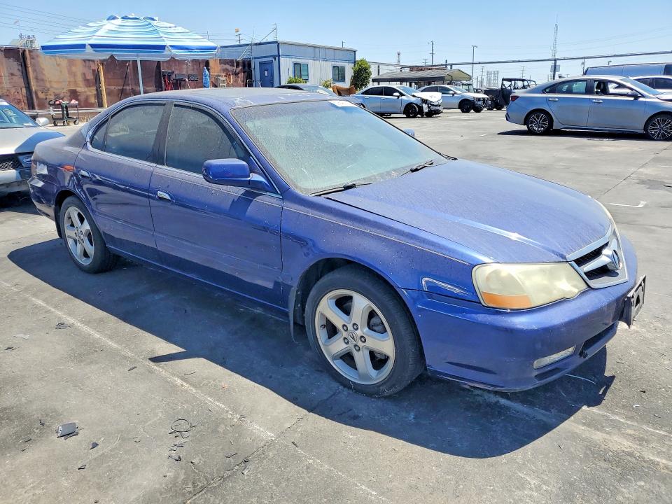 2002 Acura Tl VIN 19UUA56872A029387 COPART salvage auction — NORMAL WEAR, Wa - Dis/Dlr/Exp Only Clean Title, sold $300 on 2026-07-08 (photo 4)