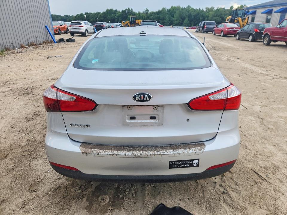 2015 Kia Forte VIN KNAFK4A63F5431908 COPART salvage auction — FRONT END, Fl - Cert Of Title Slvg Rebuildable, sold $1,250 on 2026-07-17 (photo 6)