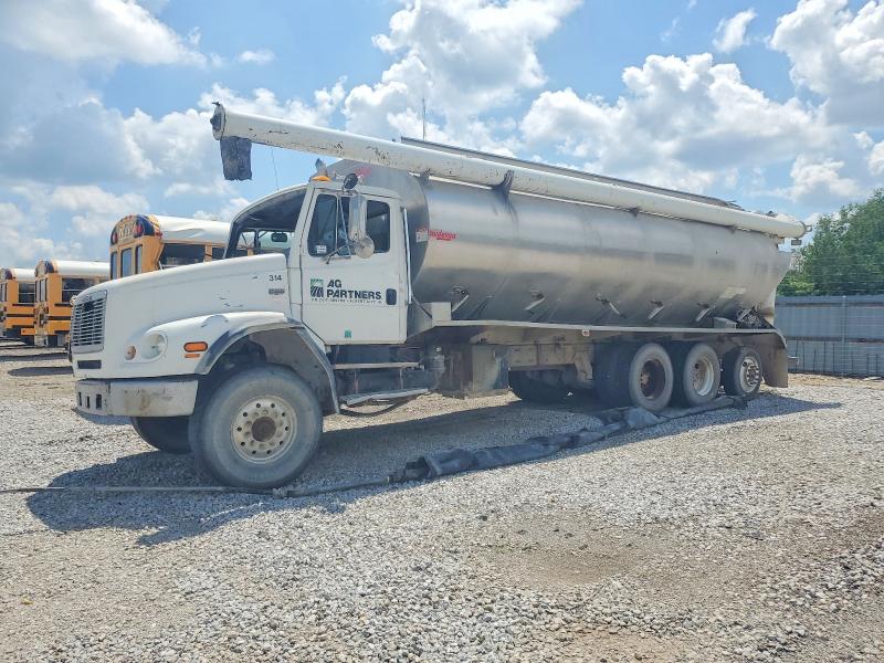 1999 Freightliner All other VIN 1FVXTWEBXXHB53426 COPART salvage auction — ALL OVER, IA - CERT OF TITLE-SALVAGE TITLE, sold $9,500 on 2026-08-13 (photo 2)