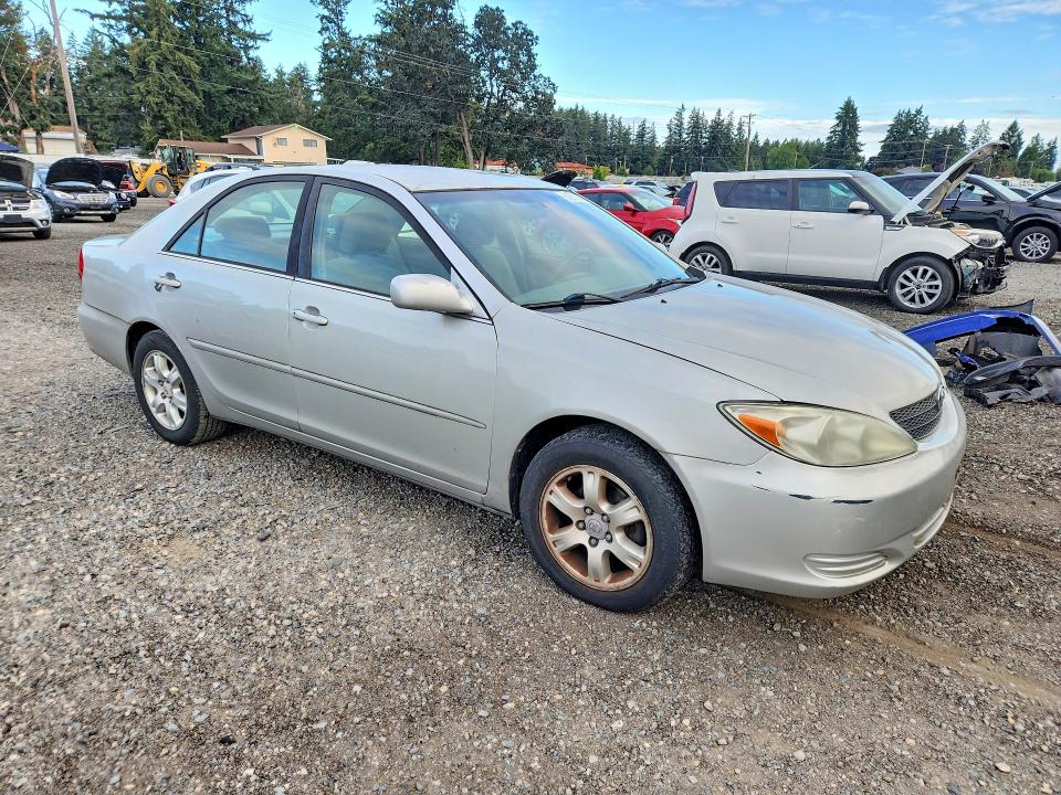 2002 Toyota Camry VIN JTDBE32K420052504 COPART salvage auction — REAR END, WA - CERT OF OWNERSHIP-REBUILT, sold $600 on 2026-07-31 (photo 4)