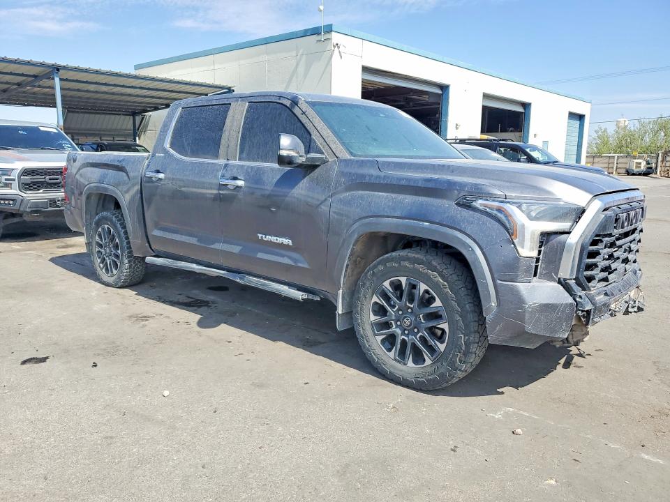 2025 Toyota Tundra VIN 5TFJA5DB2SX277298 COPART salvage auction — REAR END, Tx - Certificate Of Title, sold $24,100 on 2026-07-31 (photo 4)