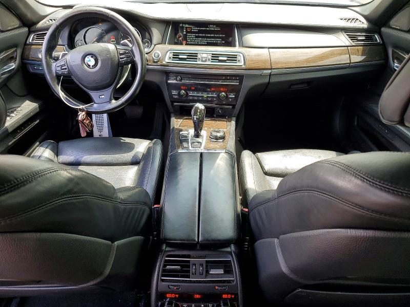 2015 BMW 7er VIN WBAYE8C53FD781878 COPART salvage auction — MINOR DENT/SCRATCHES, Ca - Dis/Dlr/Exp Only Clean Title, sold $900 on 2026-07-30 (photo 8)