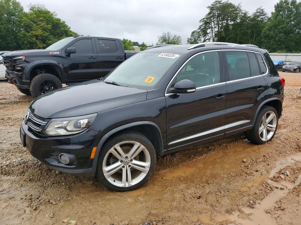2015 Volkswagen Tiguan VIN WVGBV7AX0FW507349 COPART salvage auction — ROOF, Nc - Dealer Only Clean Title, sold $375 on 2026-08-03 (photo 1)