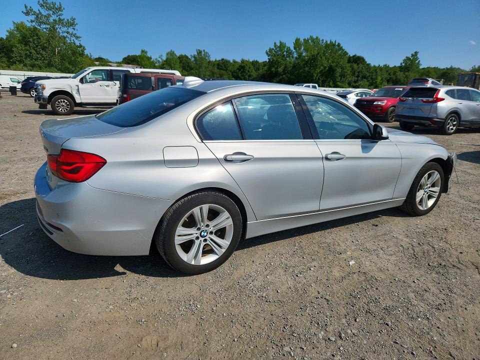 2017 BMW 3er VIN WBA8D9C38HA011686 COPART salvage auction — FRONT END, Salvage Title, sold $3,200 on 2026-08-19 (photo 3)