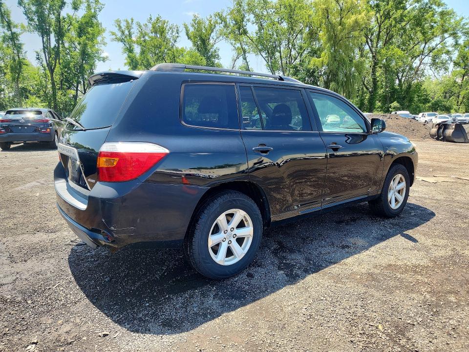 2010 Toyota Highlander VIN 5TDJK3EH4AS033659 COPART salvage auction — FRONT END, Ct - Cert Of Title-Salvage, sold $550 on 2026-07-24 (photo 3)