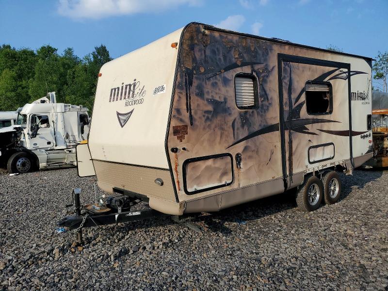 2017 Foresriver VIN 4X4TRLW21HD415680 COPART salvage auction — BURN, PA - CERTIFICATE OF SALVAGE, sold $950 on 2026-07-22 (photo 2)