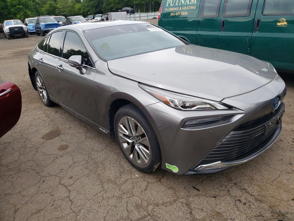 2022 Toyota Mirai VIN JTDAAAAA2NA006673 COPART salvage auction — REAR END, Ca - Certificate Of Title, sold $450 on 2026-07-28 (photo 4)