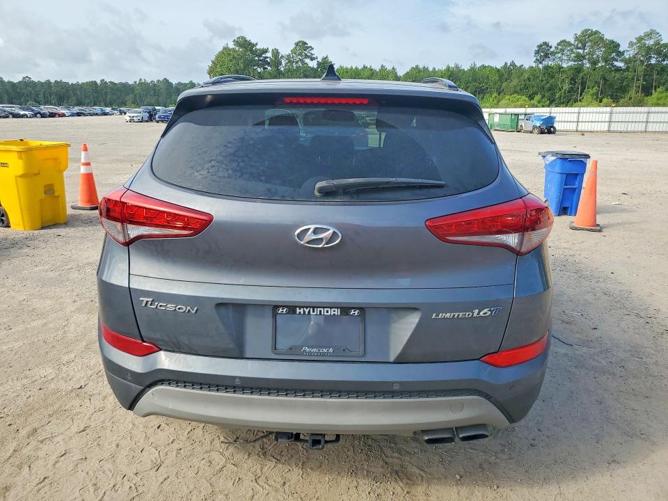 2018 Hyundai Tucson VIN KM8J33A28JU750328 COPART salvage auction — MINOR DENT/SCRATCHES, SC - CERTIFICATE OF TITLE, sold $3,950 on 2026-07-27 (photo 6)