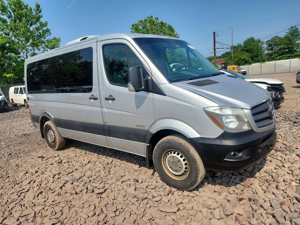 2015 Mercedes-benz Sprinter VIN WDZPE7CC1F5945078 COPART salvage auction — UNDERCARRIAGE, Pa - Certificate Of Salvage, sold $30 on 2026-07-29 (photo 4)