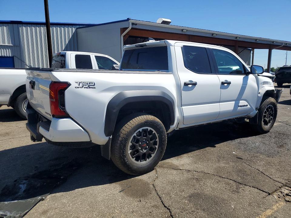 2024 Toyota Tacoma VIN 3TYLC5LN4RT003457 COPART salvage auction — FRONT END, Co - Public - Salvage Title, sold $21,300 on 2026-08-25 (photo 3)