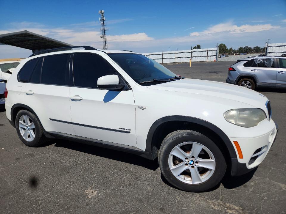 2013 BMW X5 VIN 5UXZV4C53D0B02441 COPART salvage auction — MECHANICAL, CA - DIS/DLR/EXP ONLY CLEAN TITLE, sold $150 on 2026-07-30 (photo 4)
