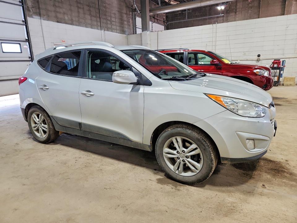 2013 Hyundai Tucson VIN KM8JUCAC6DU624169 COPART salvage auction — UNDERCARRIAGE, Mn - Parts Vehicle Bill Of Sale, sold $550 on 2026-07-14 (photo 4)