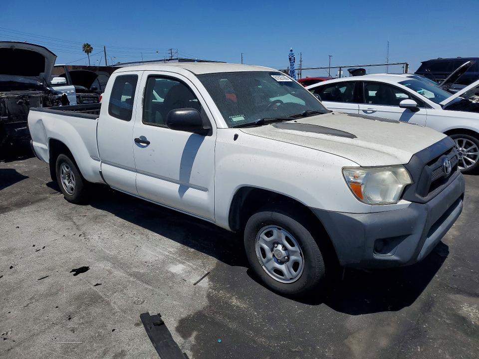 2014 Toyota Tacoma VIN 5TFTX4CN9EX041510 COPART salvage auction — REAR END, Ca - Dis/Dlr/Exp App For Dup Clean, sold $2,800 on 2026-07-29 (photo 4)
